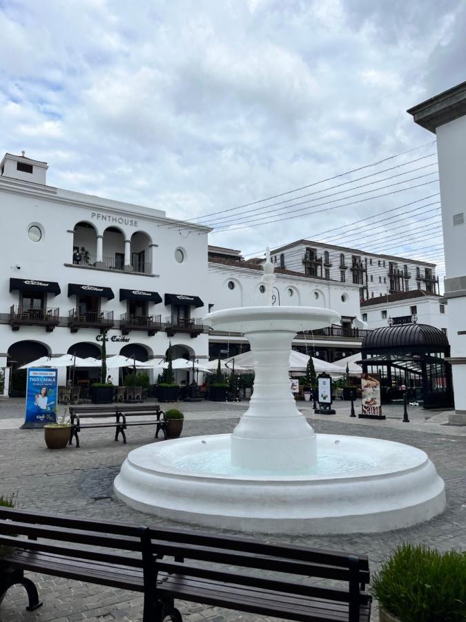 Encanto Cayala, Apartamento Moderno A Minutos Caminando De Embajada Usa Y Paseo Cayala Guatemala-Stadt Exterior foto